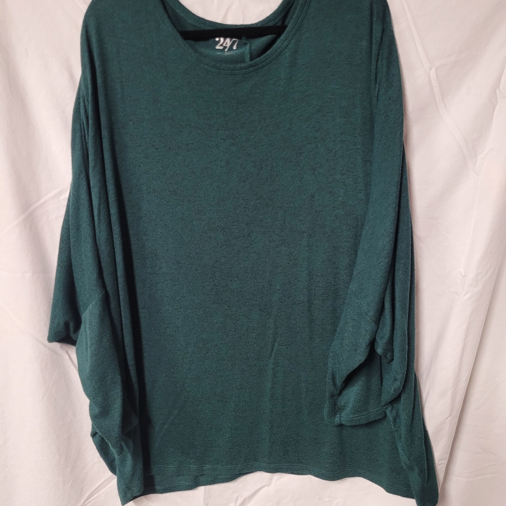24/7 Comfort Apparel Forest Green Long Sleeve Top